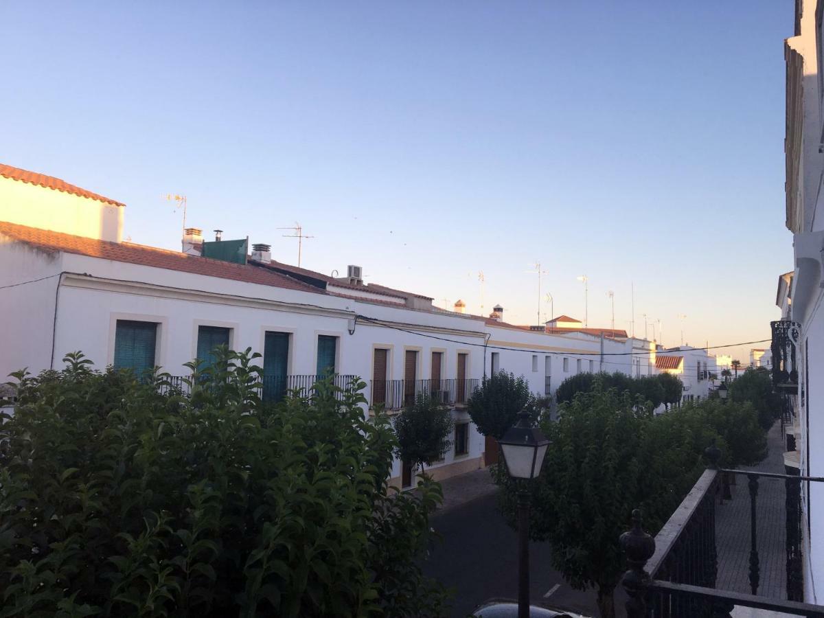 Apartamento Turistico Casa Bari Olivenza Esterno foto